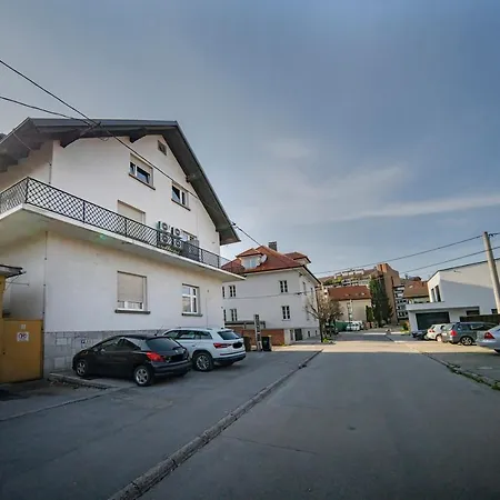 Apartman P & B Ljubljana