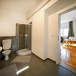Apartma P & B *